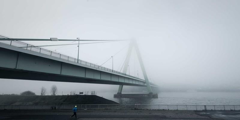 宇航级电子元器件如何实现抗辐射加固？爱迪希特PCB设计与供应商选择的关键