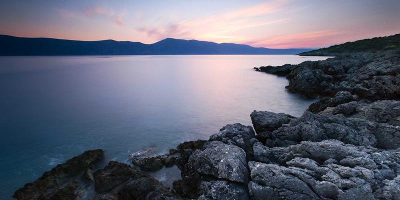 电子元器件与PCB设计：构建高效嵌入式系统的三大核心要素