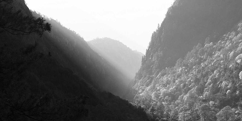 电子元器件老化筛选：硬件开发中可靠性保障与成本控制的战略平衡